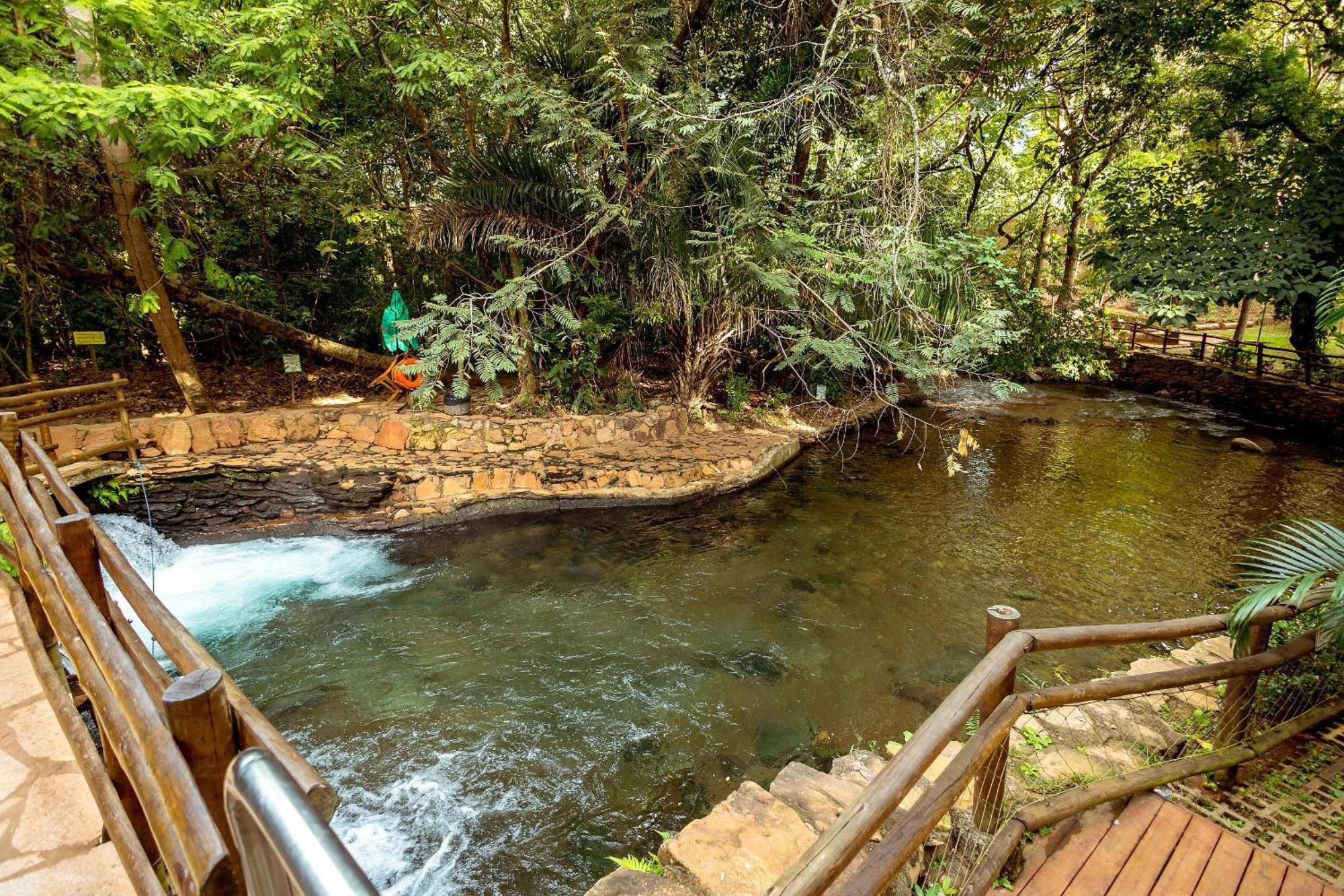 Thermas Paradise - Rio Quente- Duplex 3 Quartos Com Hidromassagem ภายนอก รูปภาพ
