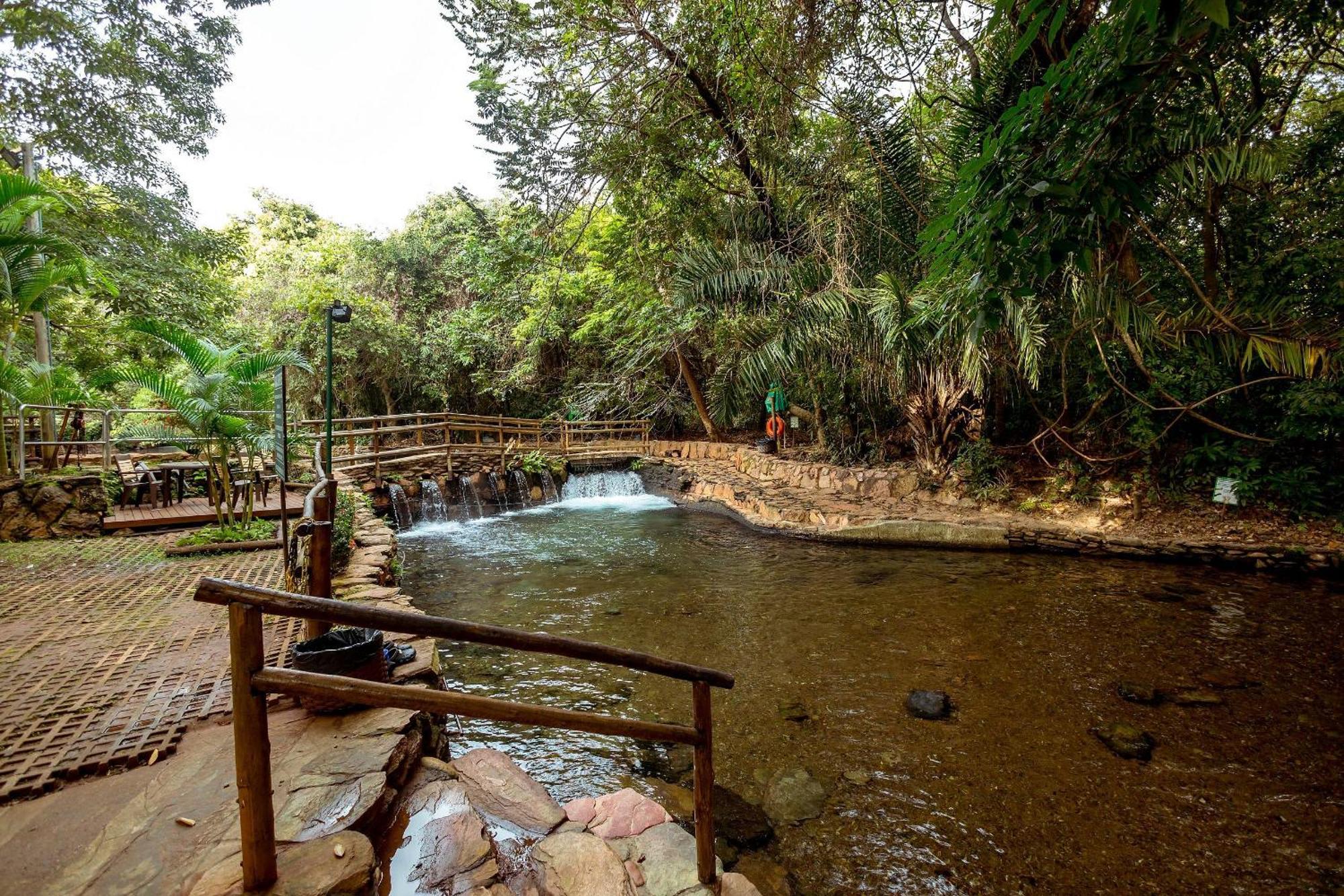 Thermas Paradise - Rio Quente- Duplex 3 Quartos Com Hidromassagem ภายนอก รูปภาพ
