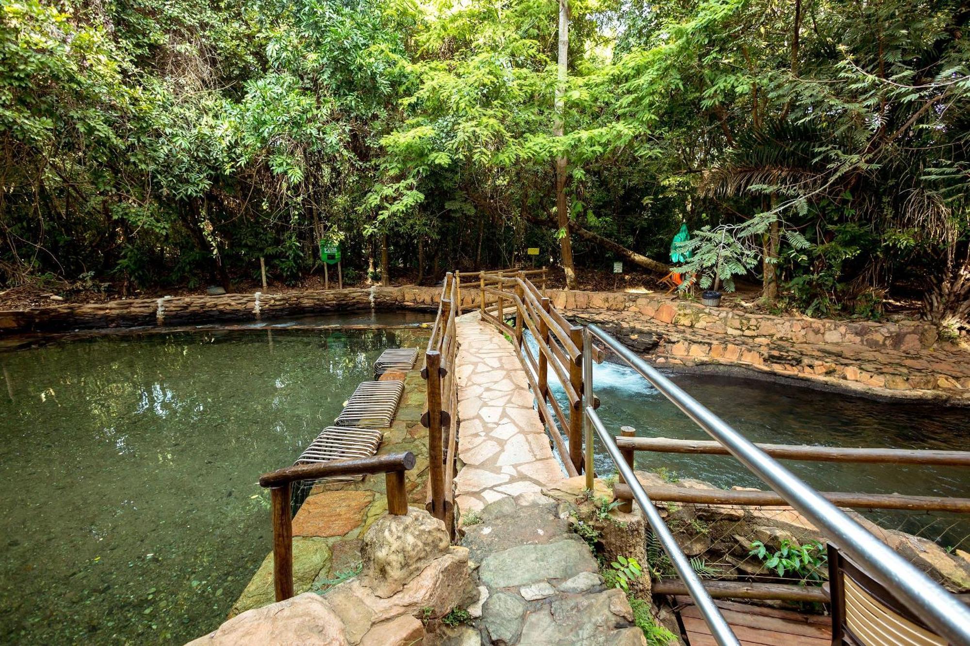 Thermas Paradise - Rio Quente- Duplex 3 Quartos Com Hidromassagem ภายนอก รูปภาพ