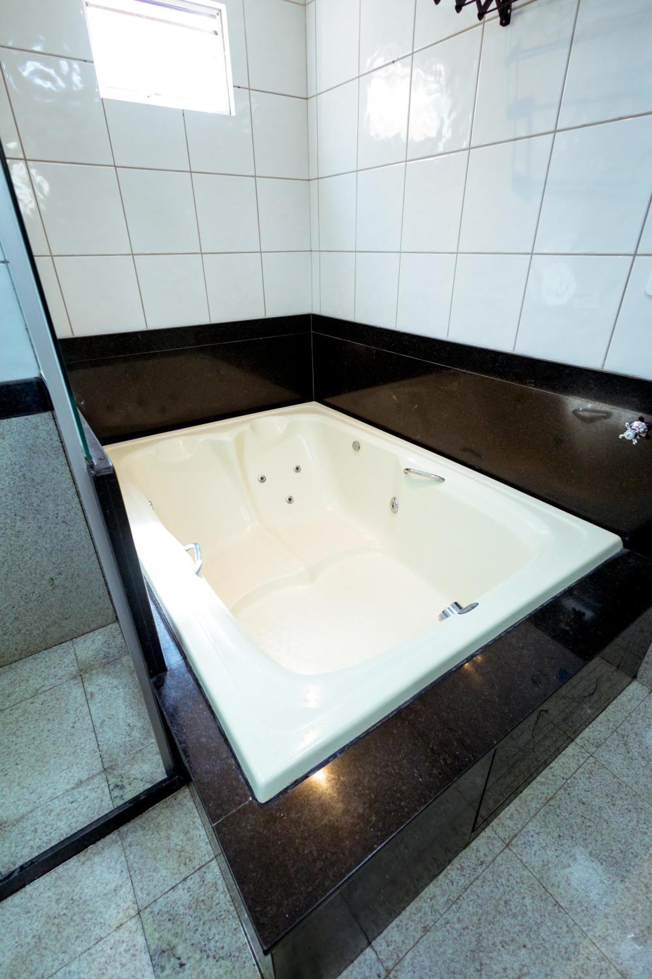 Thermas Paradise - Rio Quente- Duplex 3 Quartos Com Hidromassagem ภายนอก รูปภาพ